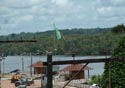 Fotografia que representa a fronteira entre o Amapá e a Guiana Francesa