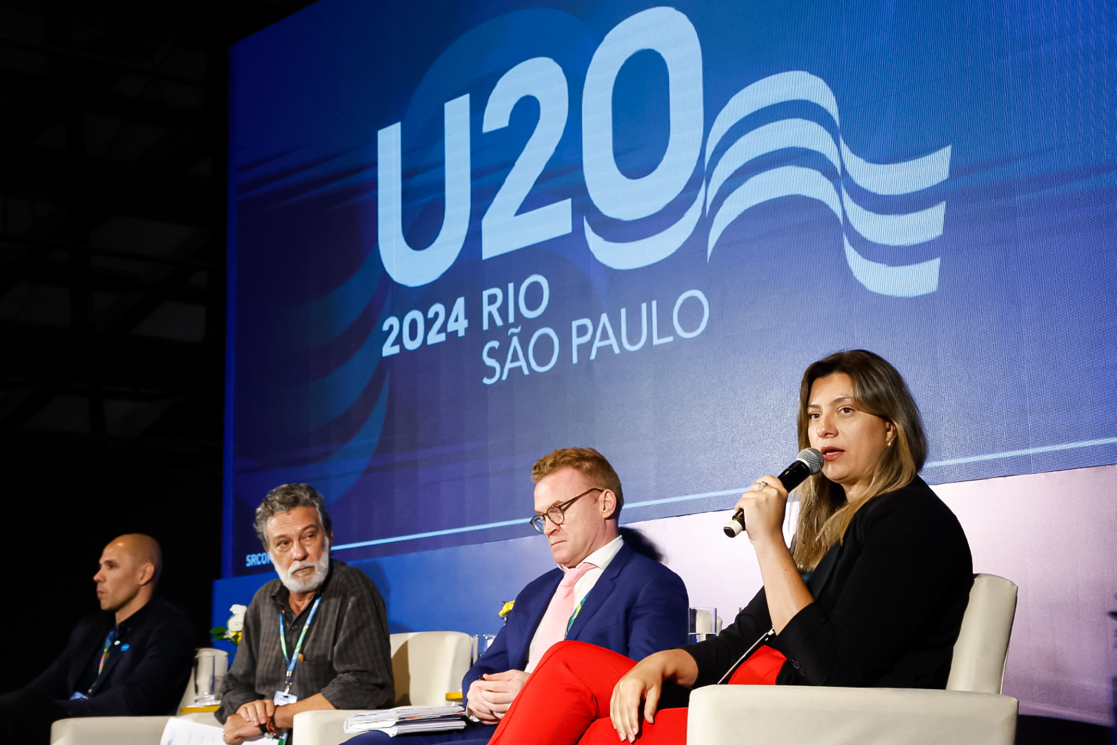 Debate sobre Clima e Saúde no evento paralelo U20